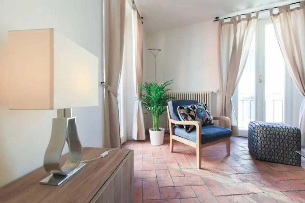 Apartment Hozyhome Milano Brera
